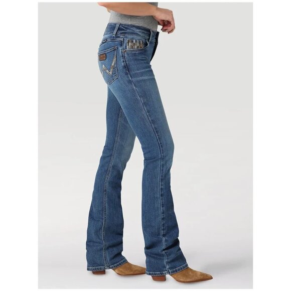 Wrangler Retro Mae Mid Rise Bootcut Jeans Womens 28x34 Medium Wash 112328736 - Picture 1 of 5